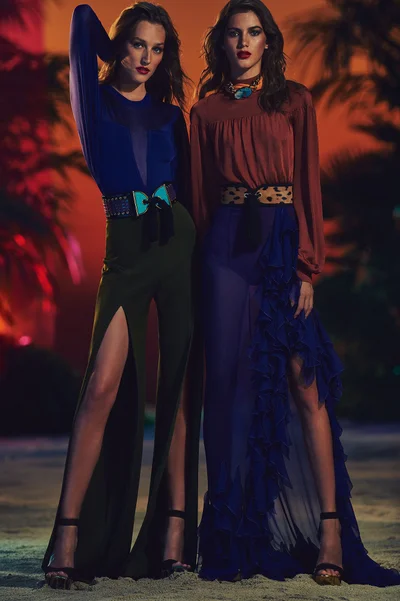 Look 3